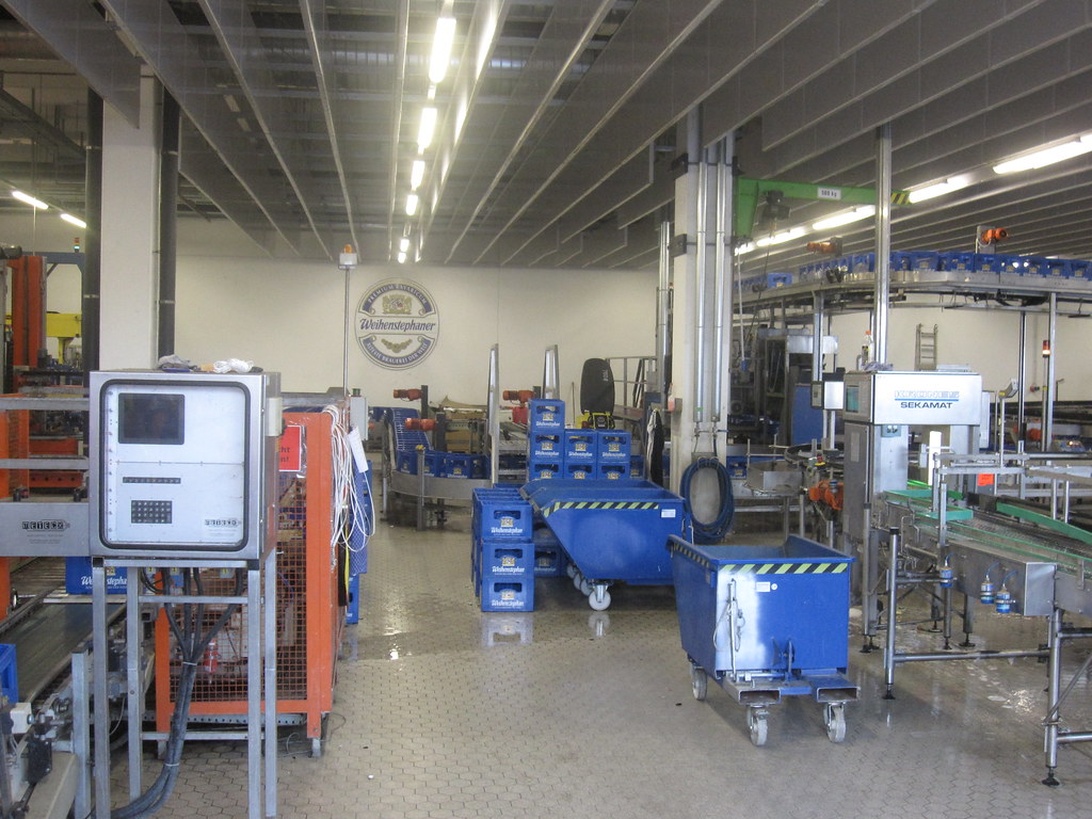 A modern all-in-one brewing system with a digital control panel.